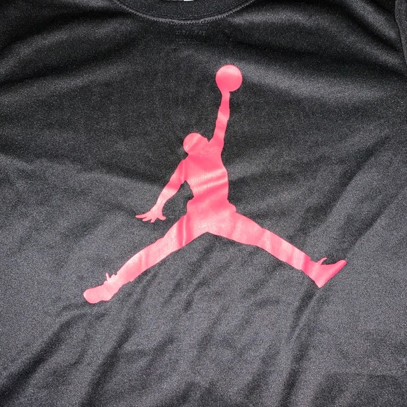 Kids Jordan Nike long sleeve dri fit shirt - Picture 3 of 4